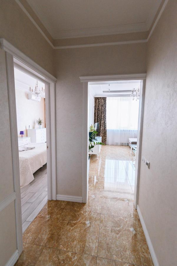 Luxury For Business & Pleasure Royal 2 Appartement Kiev Buitenkant foto