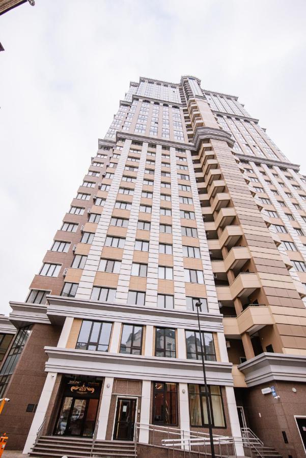Luxury For Business & Pleasure Royal 2 Appartement Kiev Buitenkant foto